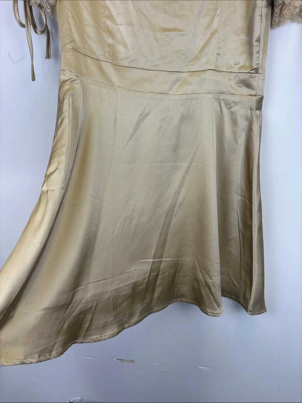 Rihoas Apricot Satin Lace Mini Dress Medium NWT V Neck Cottagecore Romantic - Picture 12 of 12